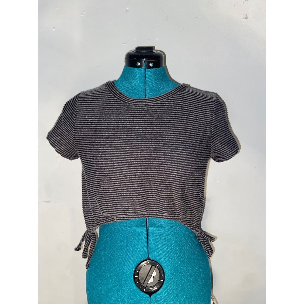 Urban Rose Indie Grunge Minimalist Retro Striped Ribbed‎ Knit Side Tie Crop Top